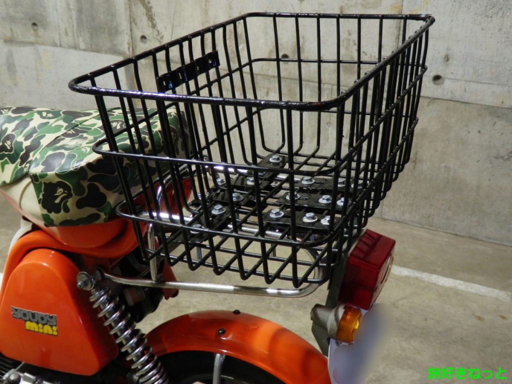 原付バイクに自転車かごを自作金具で取り付けました