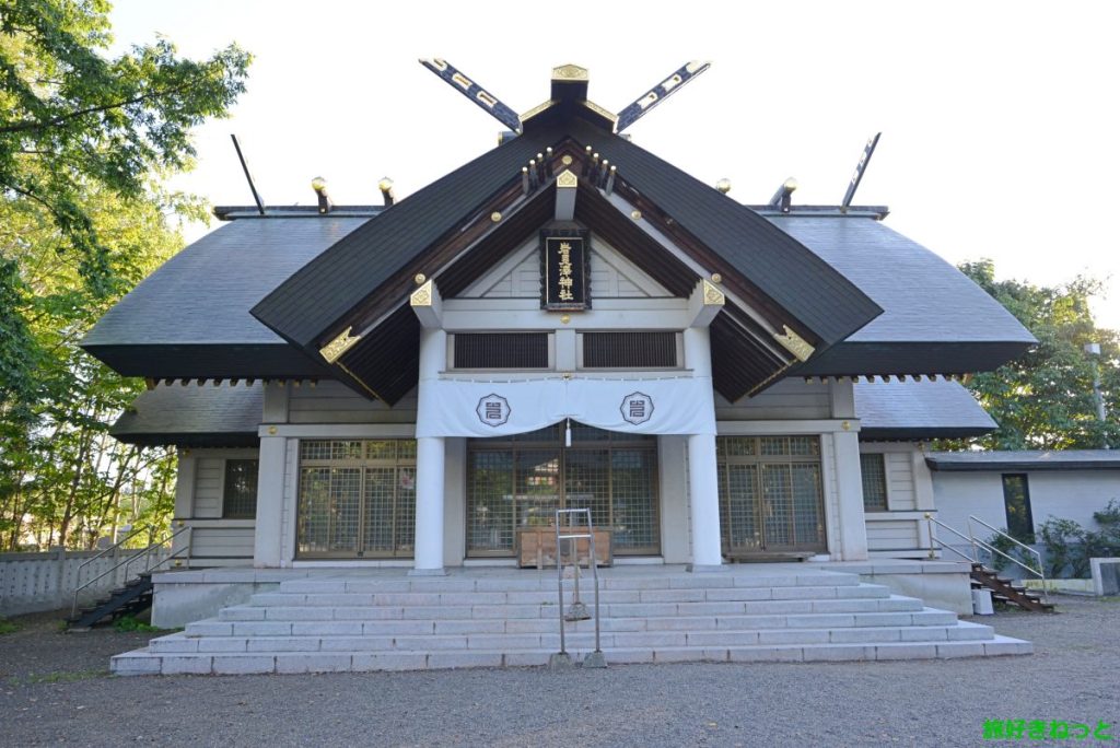 『岩見沢神社』参拝、ご利益・お祭り・御朱印・どんど焼き・社殿写真